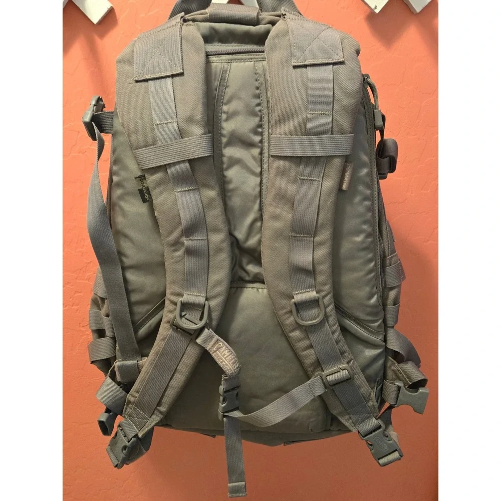 CamelBak Maximum Gear Tactical MOLLE Backpack Green Hiking Pack Internal Plate